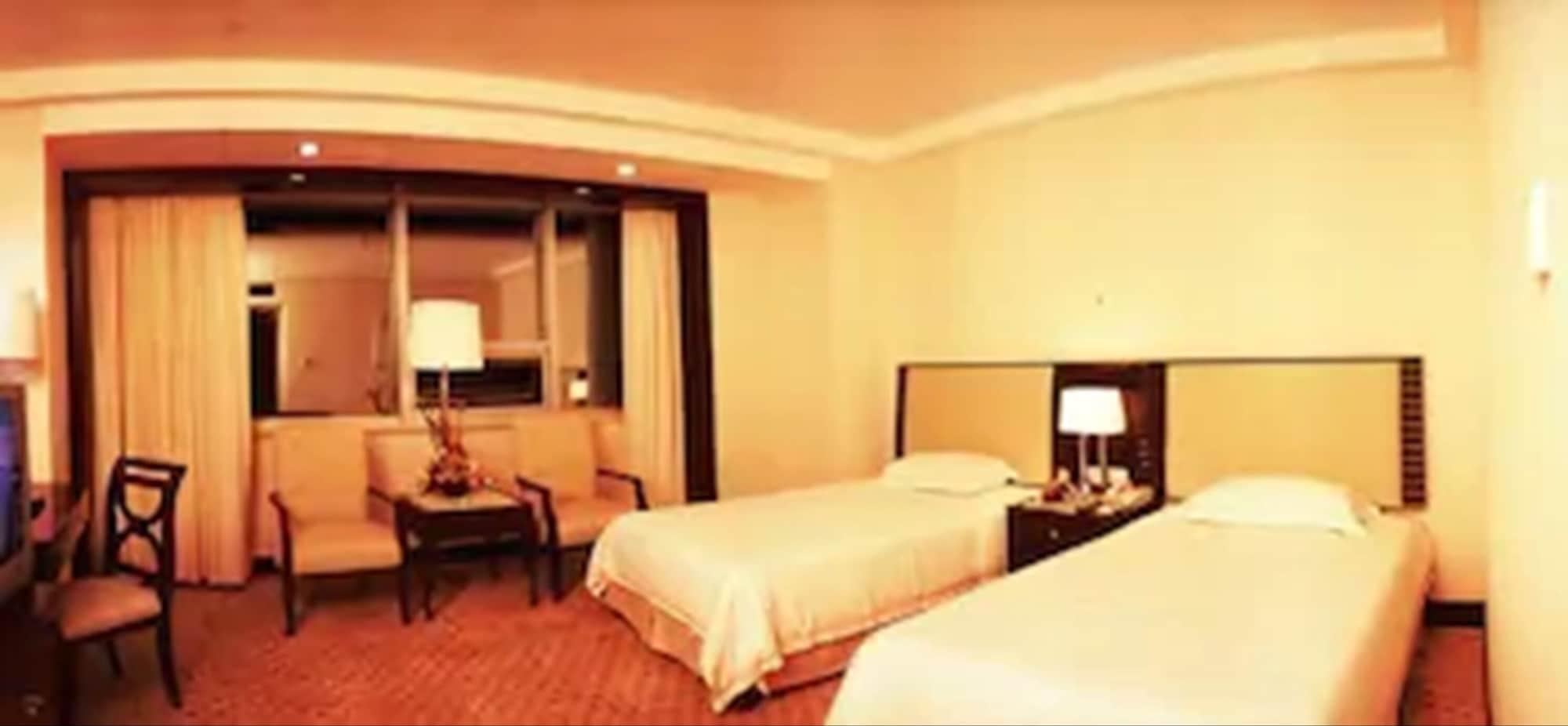 Hongyi Hotel Wuhan Luaran gambar